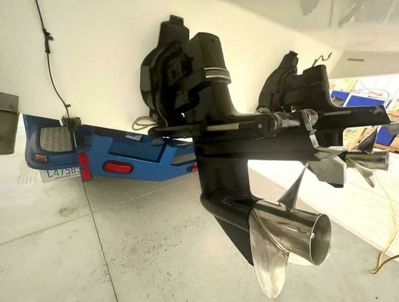 1988 Tiara Sport 310 Sport Cruiser