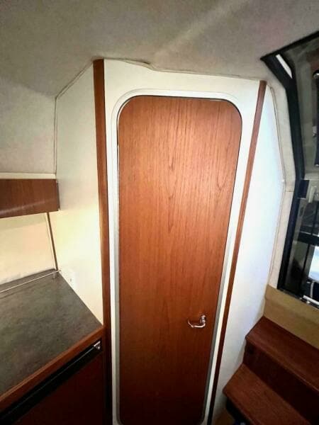 1988 Tiara Sport 310 Sport Cruiser