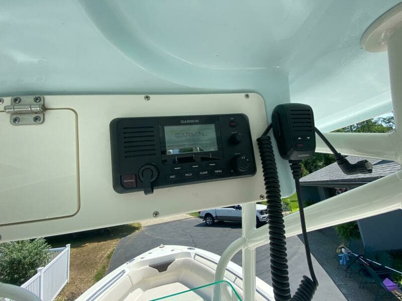 2022 Sailfish 220 Center Console