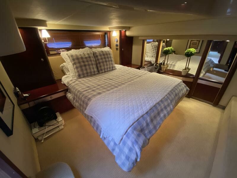 2006 Sea Ray 58 Sedan Bridge