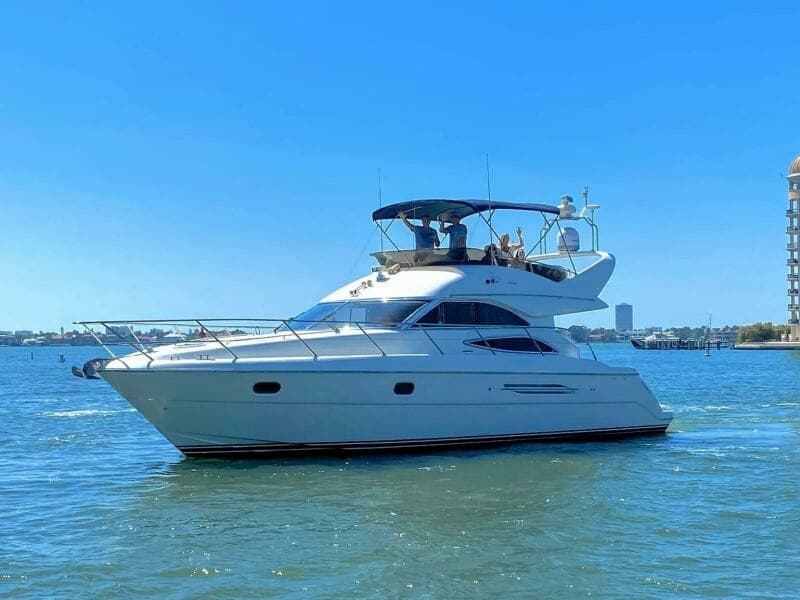 2001 Viking Princess 45 Flybridge