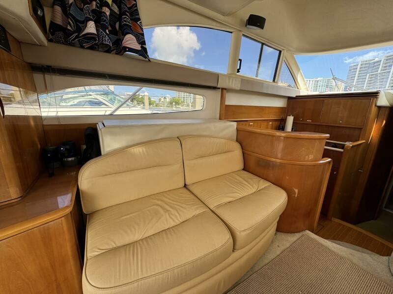 2001 Viking Princess 45 Flybridge