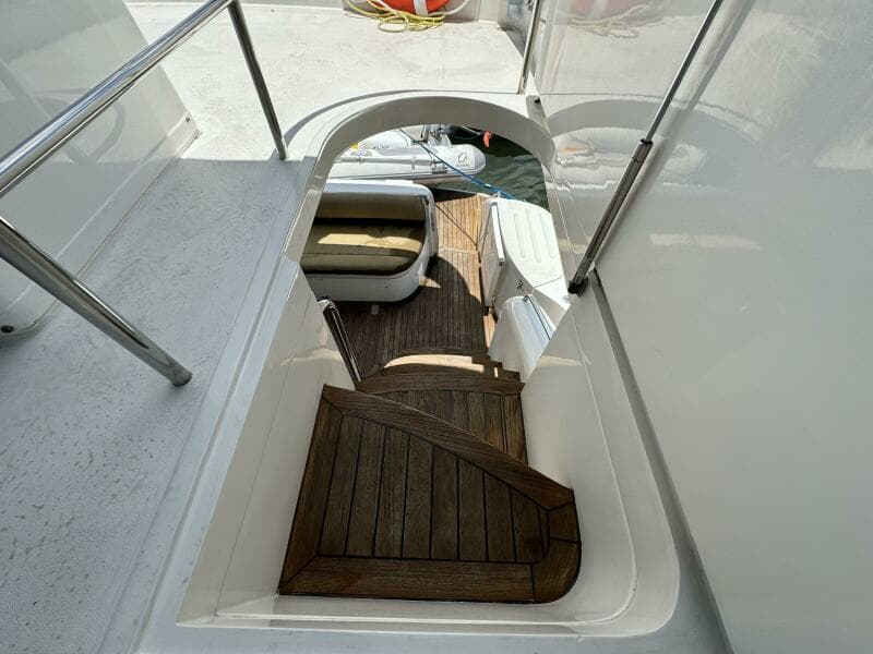 2001 Viking Princess 45 Flybridge