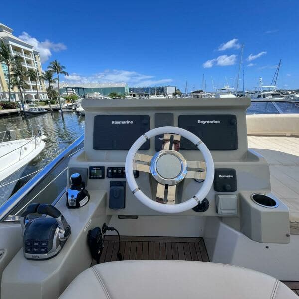 2015 Azimut 50 fly