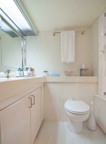 1994 Hatteras 70 Cockpit Motor Yacht