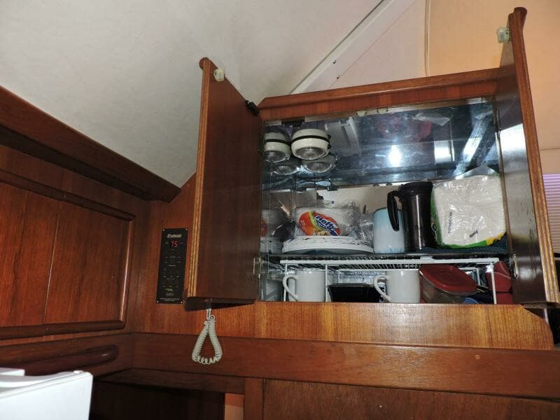 33 Extra Galley Storage