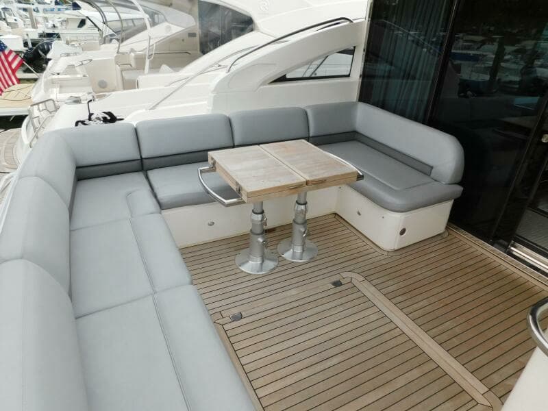 2011 Princess V52