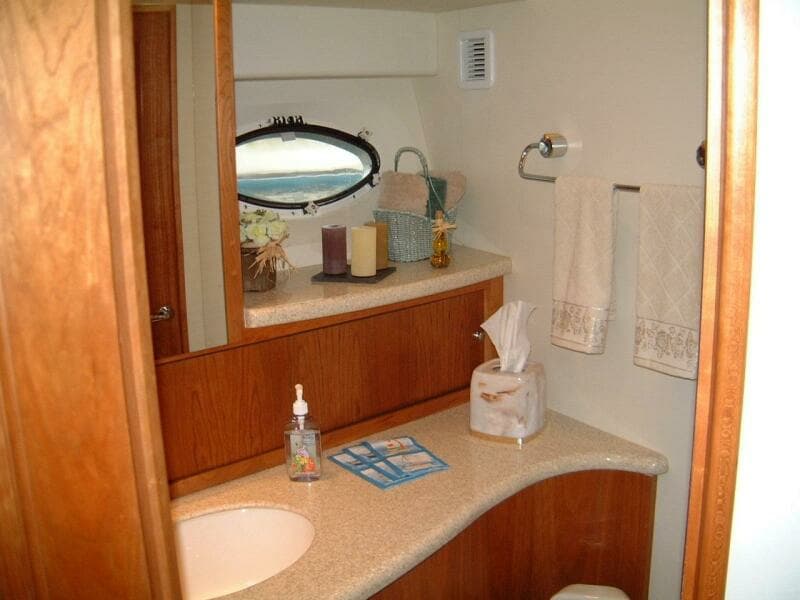 2000 Silverton 42 Convertible