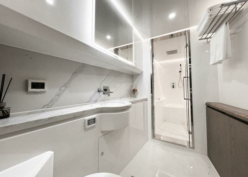 2026 Diamond Yachts EF56 Power Catamaran