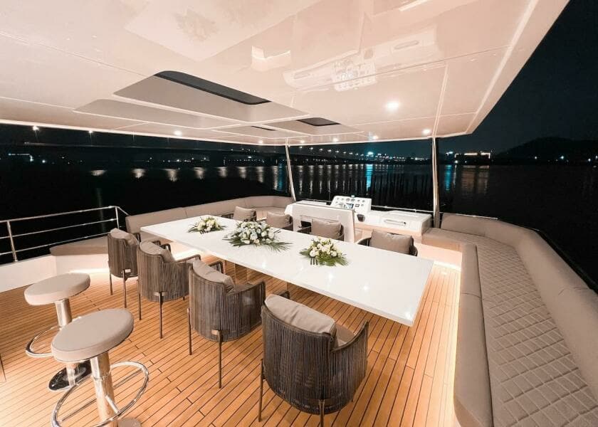 2026 Diamond Yachts EF56 Power Catamaran