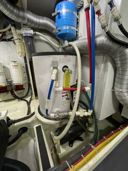 2016 Sabre 48 Salon Express