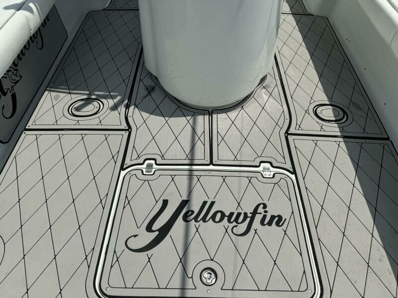 2005 Yellowfin 36 Offshore