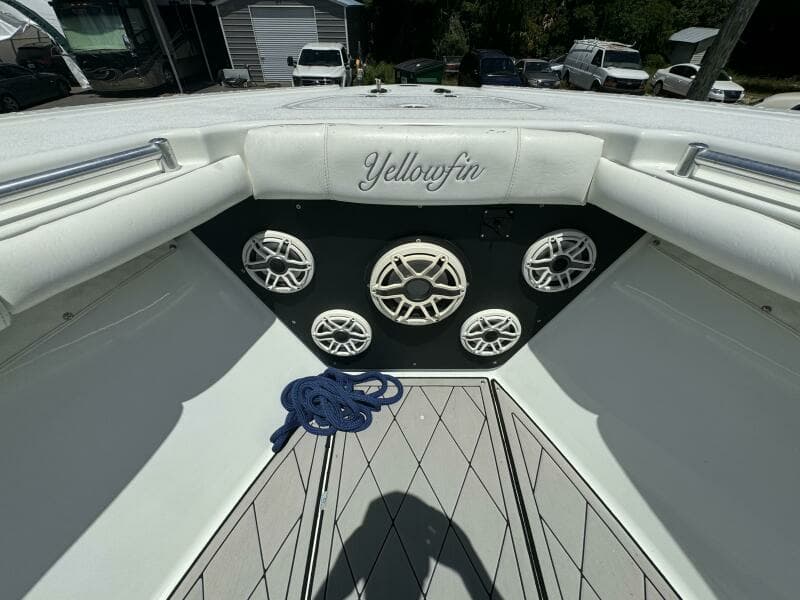 2005 Yellowfin 36 Offshore