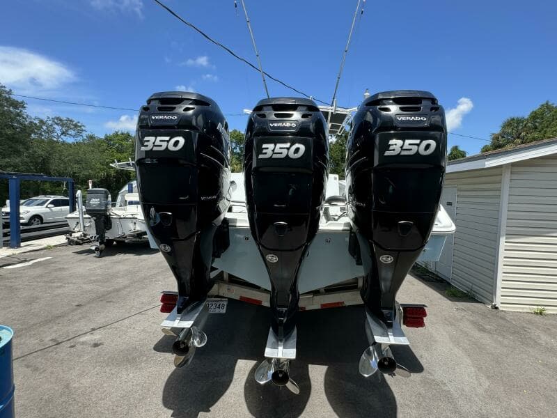 2005 Yellowfin 36 Offshore