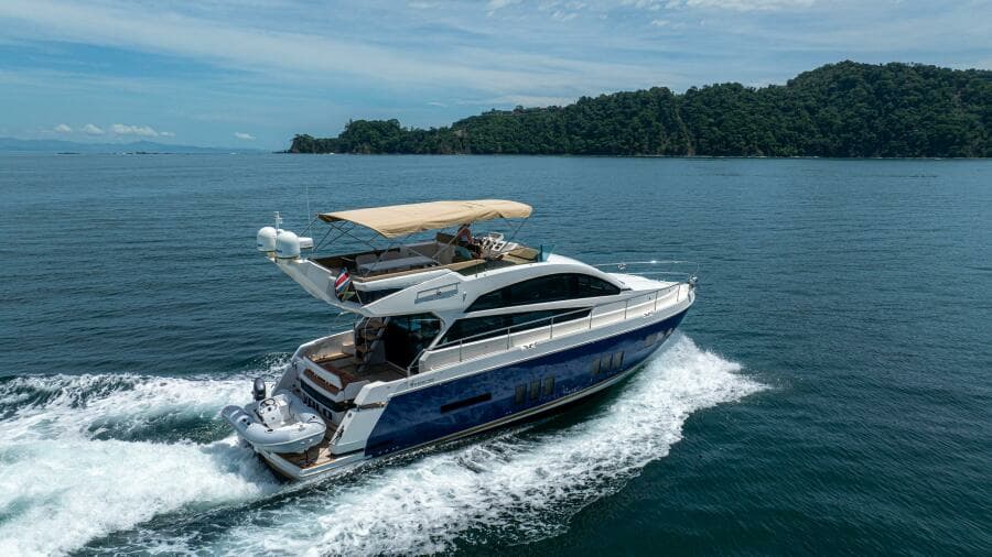 50  Fairline 2014 Cruiser "YOLO"