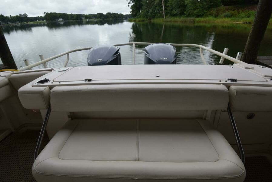 2016 Grady-White Express 330