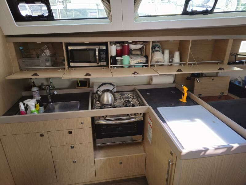2017 Beneteau Oceanis 45