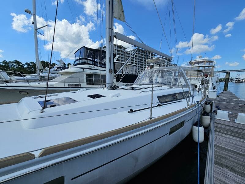 2017 Beneteau Oceanis 45