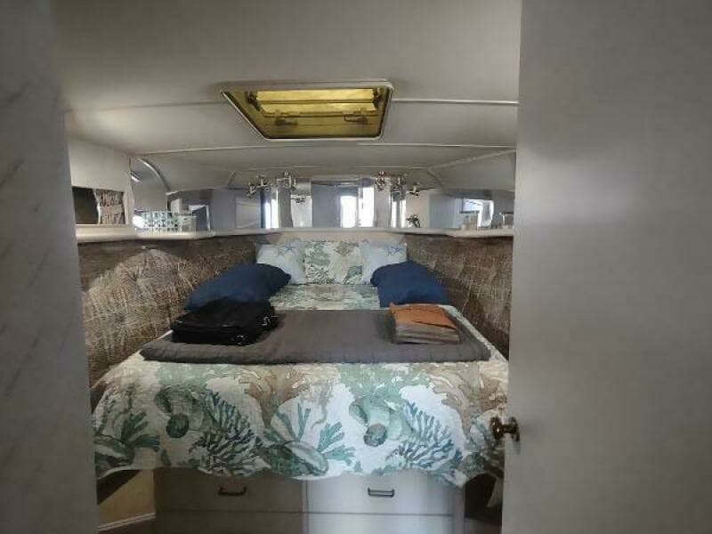 1988 Tollycraft 34 Sport Sedan