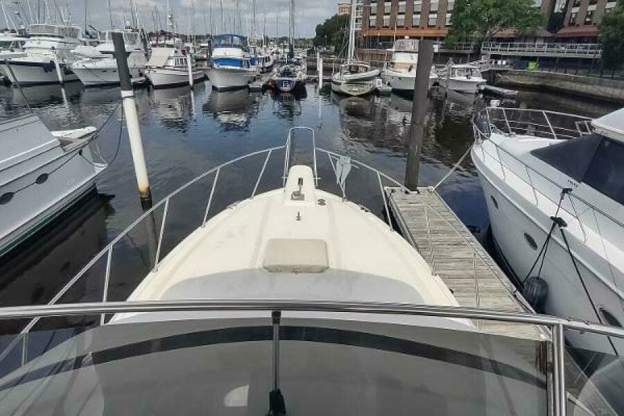 1988 Tollycraft 34 Sport Sedan