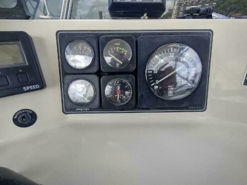 1988 Tollycraft 34 Sport Sedan