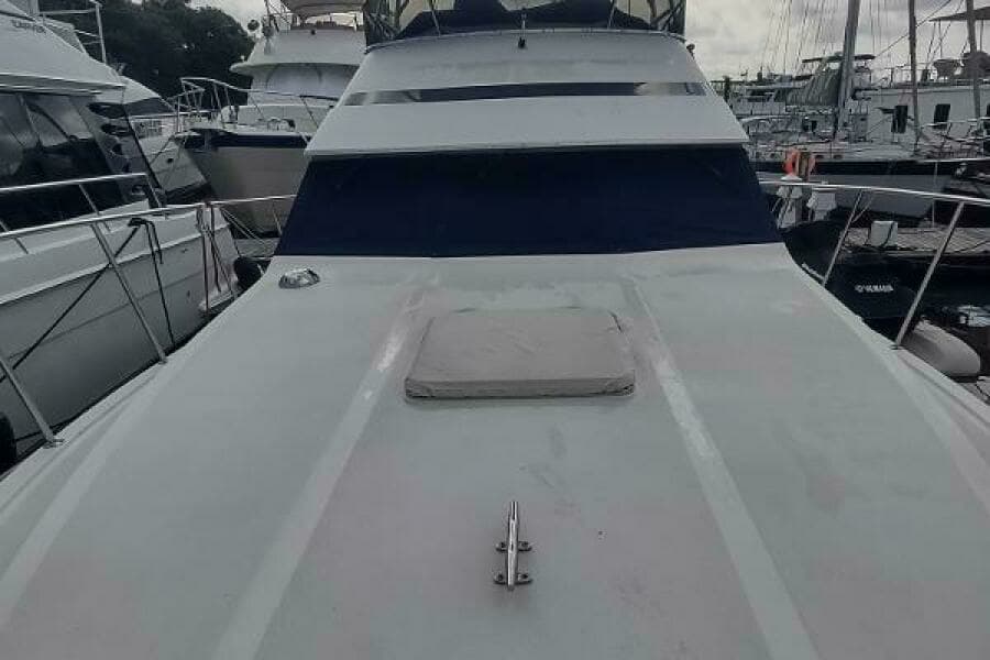 1988 Tollycraft 34 Sport Sedan