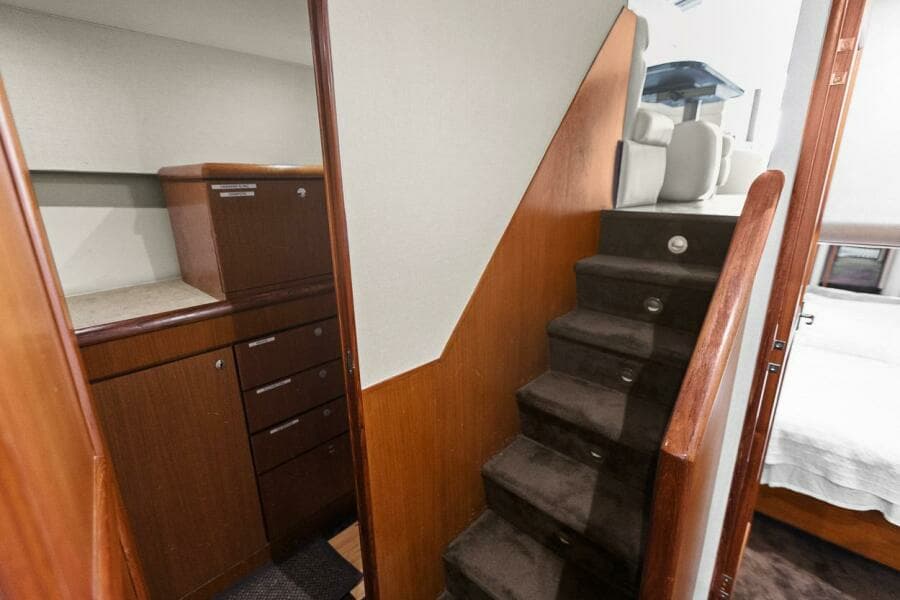 1999 Ocean Yachts 60 Convertible