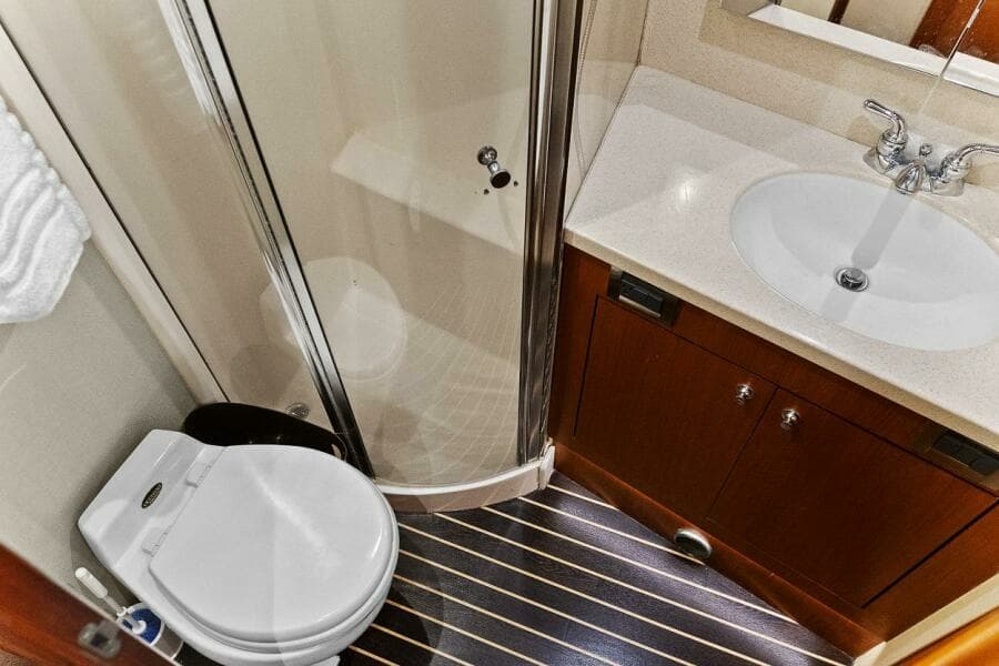 1999 Ocean Yachts 60 Convertible