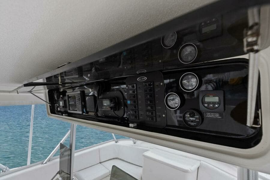 1999 Ocean Yachts 60 Convertible