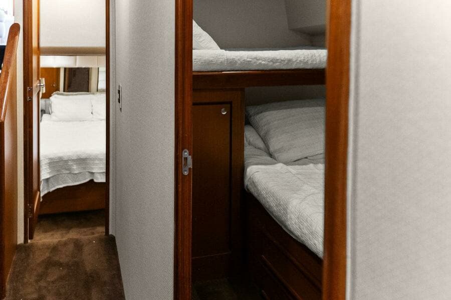 1999 Ocean Yachts 60 Convertible