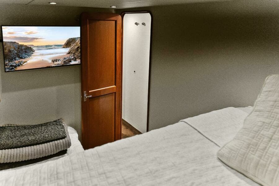 1999 Ocean Yachts 60 Convertible