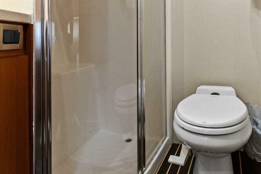 1999 Ocean Yachts 60 Convertible