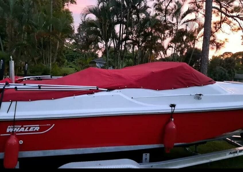 1988 Boston Whaler Temptation 2200