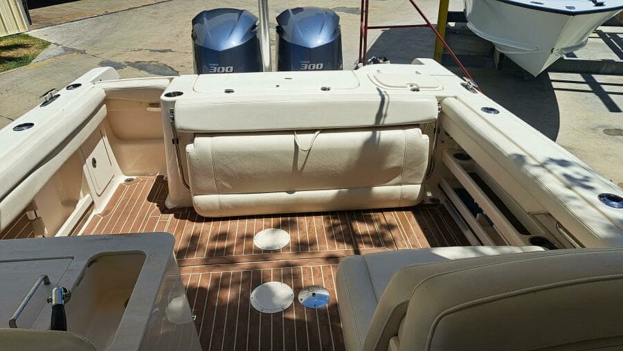 2018 Grady-White Freedom 285