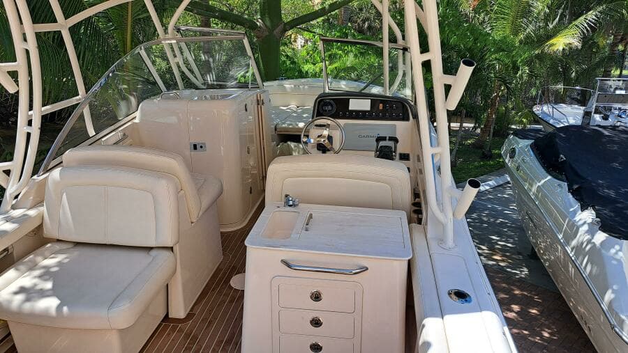 2018 Grady-White Freedom 285