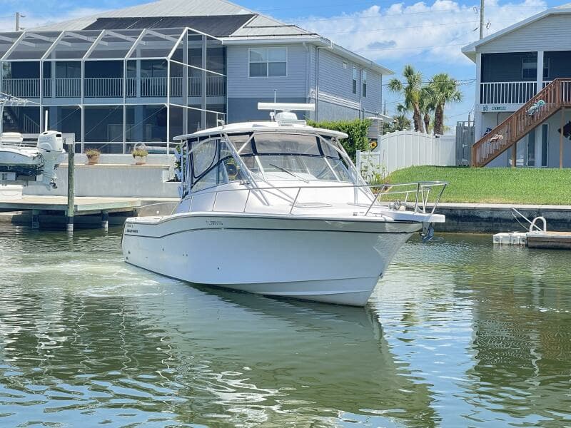 2005 Grady-White 330 Express