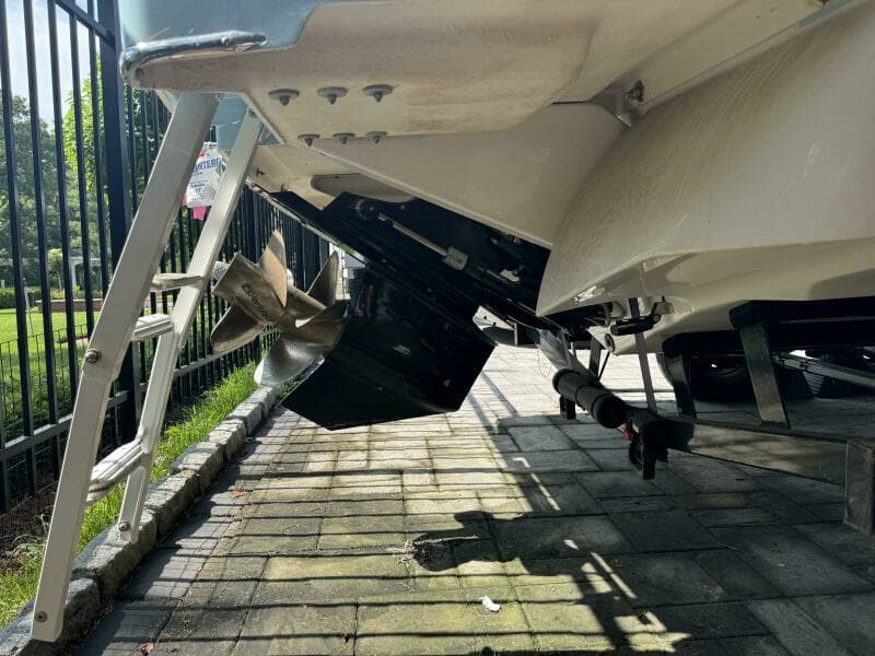 2019 Four Winns H230