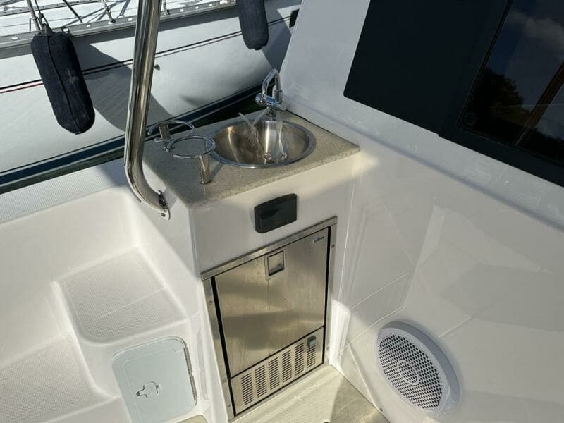 2020 Ranger Tugs R41CB