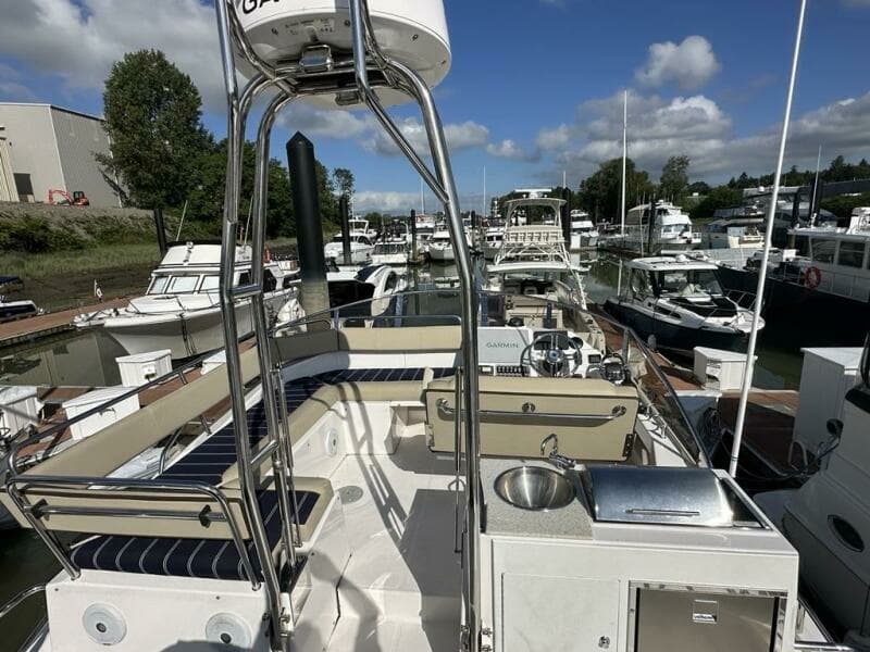 2020 Ranger Tugs R41CB