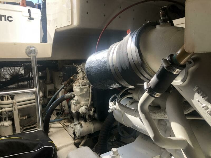 1998 Ocean Yachts 40 Convertible