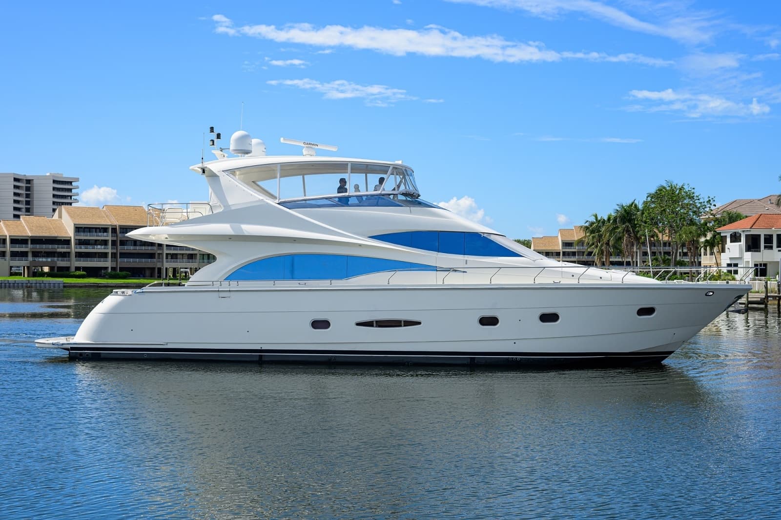 2005 Marquis 65 Motor Yacht