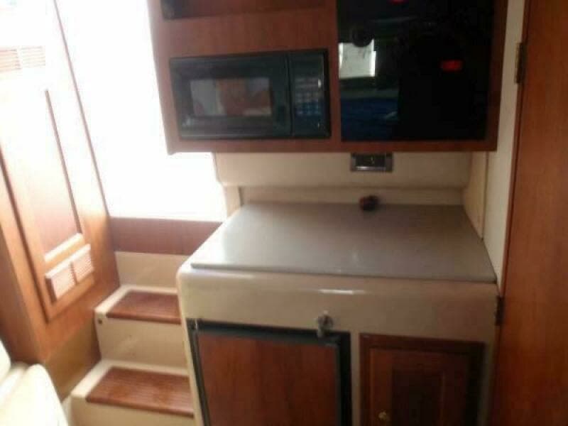 2001 Rampage 30 Express