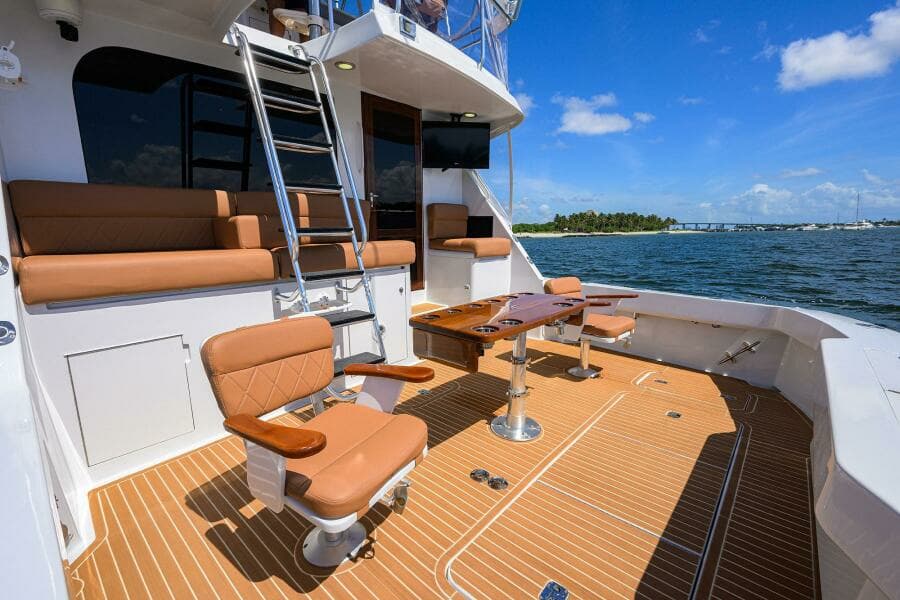 2001 Hatteras Convertible