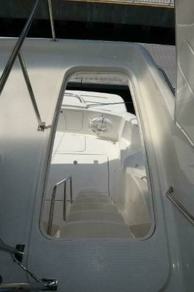 43 Meridian Sedan 411 - 