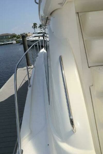 43 Meridian Sedan 411 - 