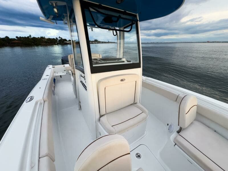 Sea Hunt 25 Gamefish - Seating