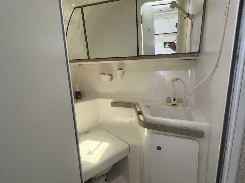 1996 Silverton 310 Express