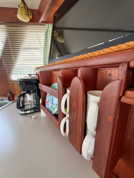 1987 Tollycraft 34 Sedan Sport