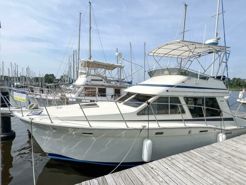 1987 Tollycraft 34 Sedan Sport