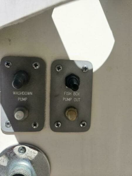 1995 Pursuit 2600 CC